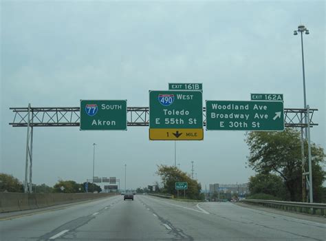 what city is located at 12 south and 77 west .